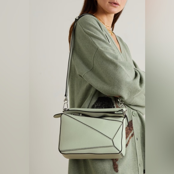 Loewe Small Puzzle Bag in light Celadon - Picture 14 of 14